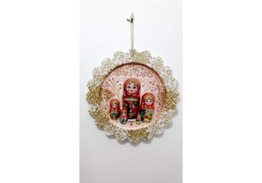 Matryoshka Russian Multi Colors Hand Painted /Metal Nesting Dolls Tradition